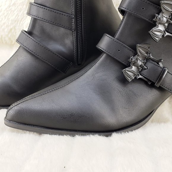 Warlock Bat Buckle Multi Strap Men\'s Goth Dress Boots main image 5
